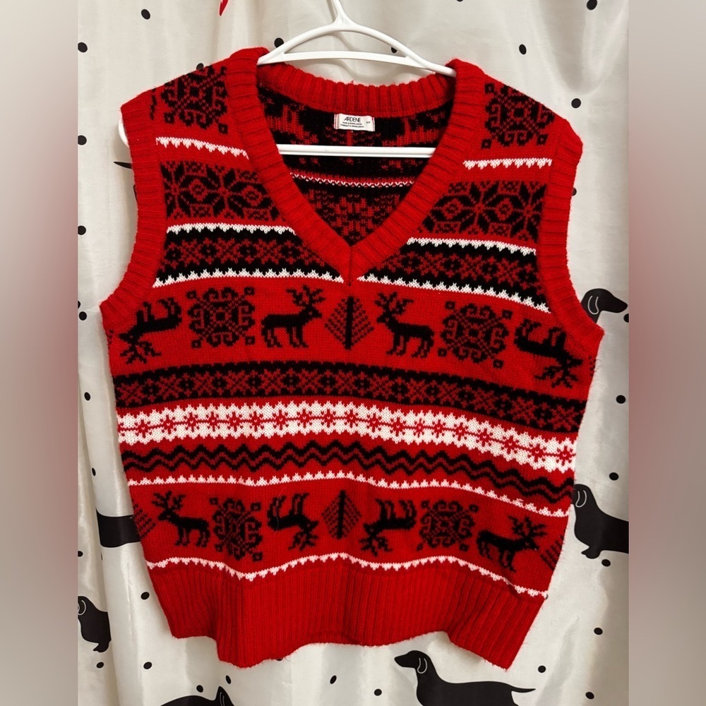 Sweater vest